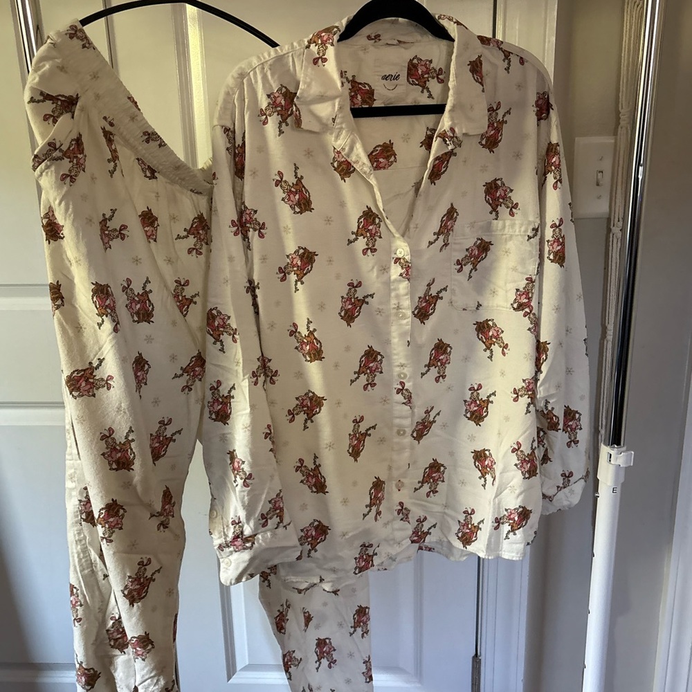 Aerie Cindy Lou and Max Pajama Set with Pink and Brown Print